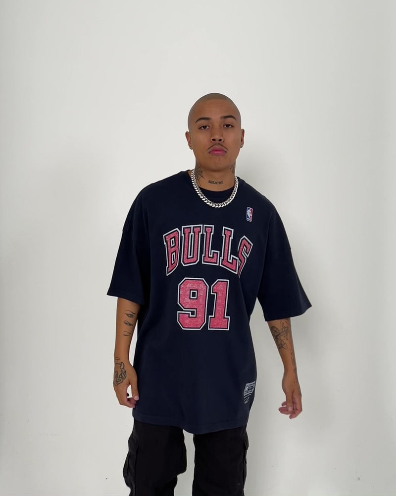White MAN NBA Chicago Bulls Licensed Short Sleeve Oversize T-Shirt