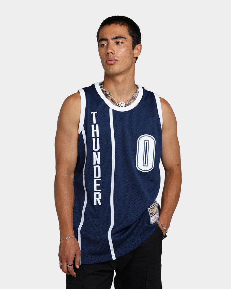 Oklahoma City Thunder Mens L NBA T-shirt Mitchell & Ness Graphic Tee Blue