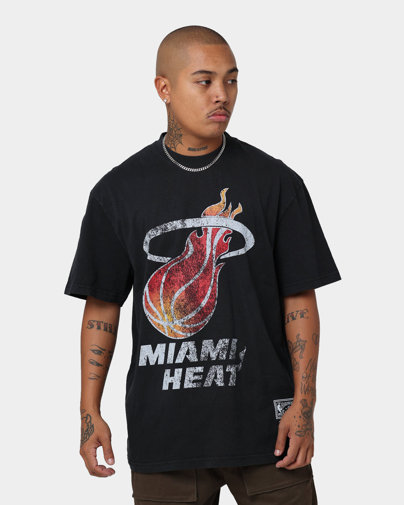 Men's T-Shirt Mitchell & Ness NBA Team Logo Tee Miami Heat Black