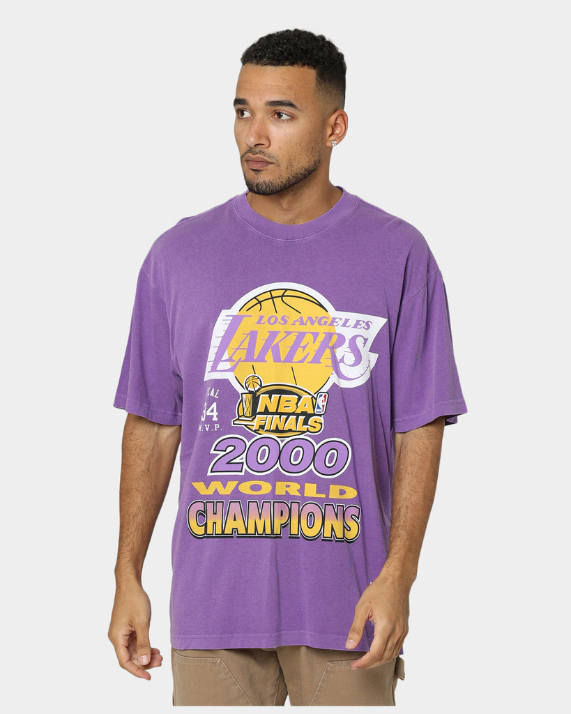 New Era Women's Los Angeles Lakers Washed Short-Sleeve T-Shirt in Purple/Purple Size XL | Cotton