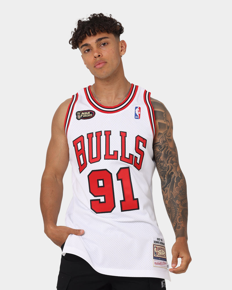 Mitchell & Ness T-Shirt Men's XL White Chicago Bulls Pippen #33 Basketball  NBA