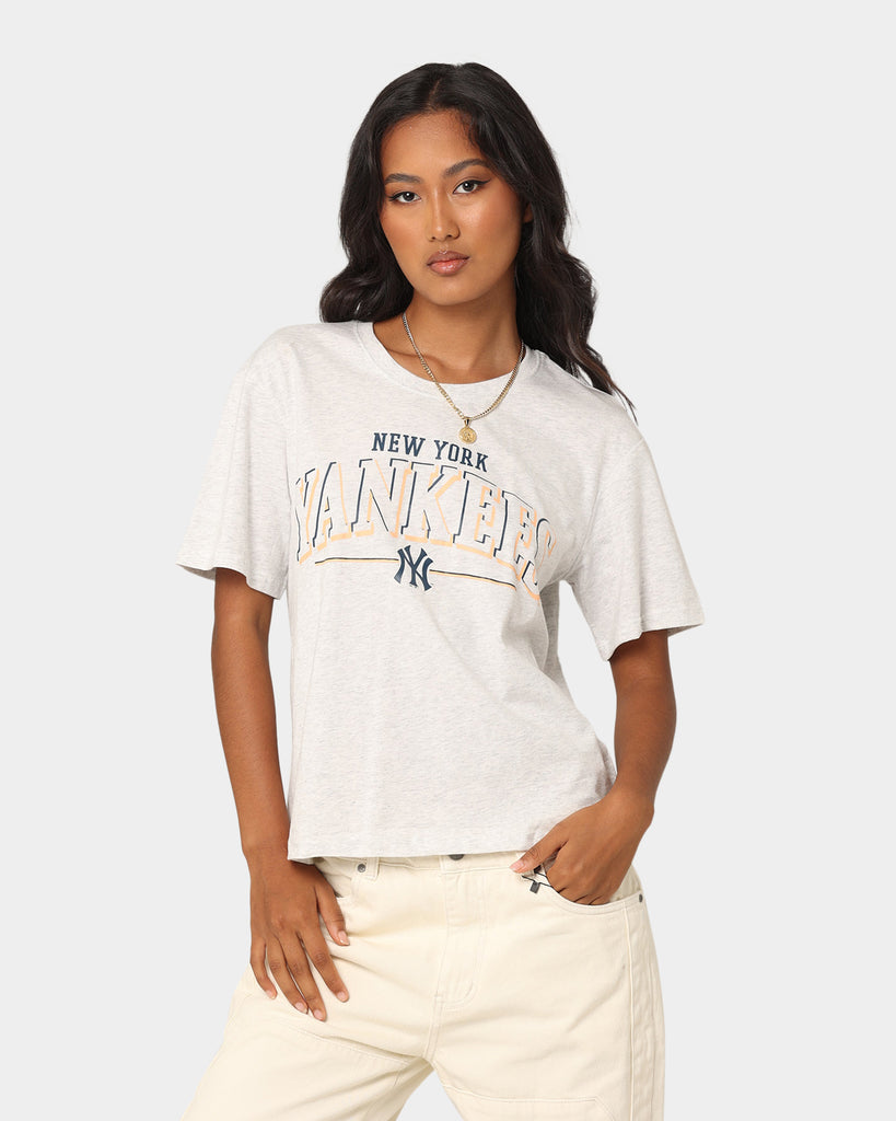 Majestic Athletic Women's New York Yankees Boxy T-Shirt Vintage White Marle