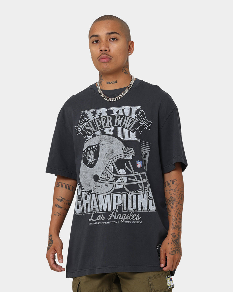 Mitchell & Ness Los Angeles Rams 1999 Superbowl Champ T-Shirt