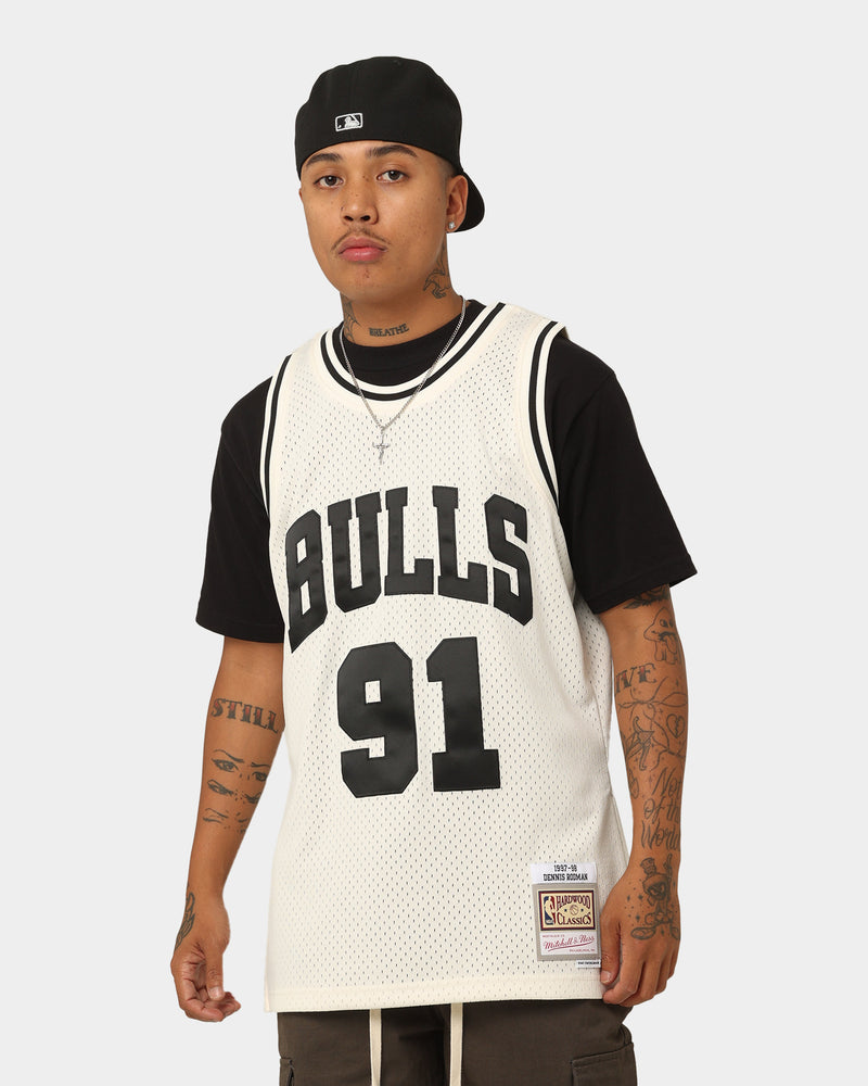 Mitchell & Ness Women's Chicago Bulls Dennis Rodman #91 NBA Cropped Je