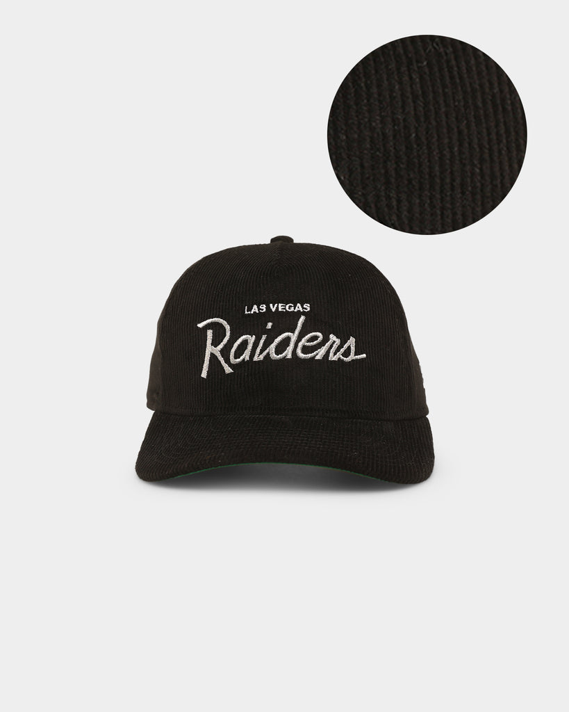 Las Vegas Raiders Embroidered Golf Gift Set