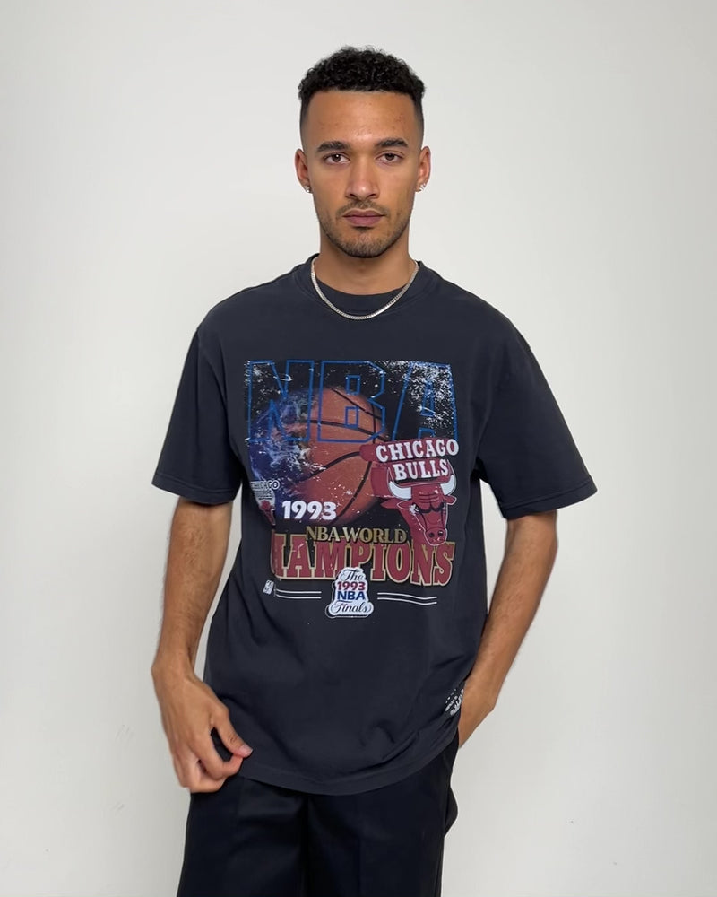 Chicago Bulls 1993 3 Peat Championship Shirt